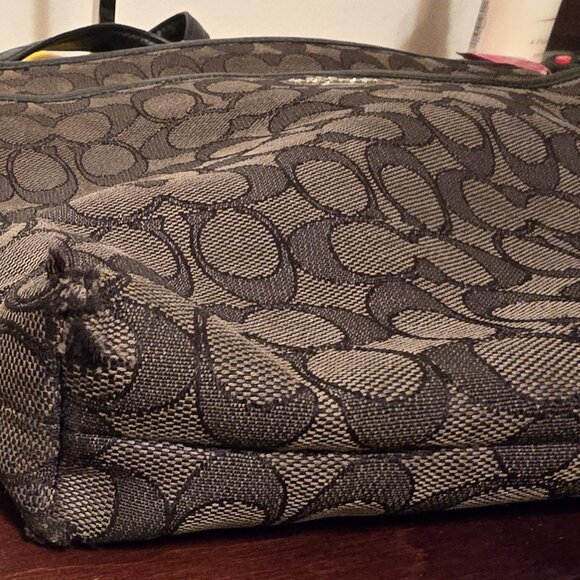 Coach Rowan Crossbody Handbag w/cc ~ EUC - Picture 7 of 10